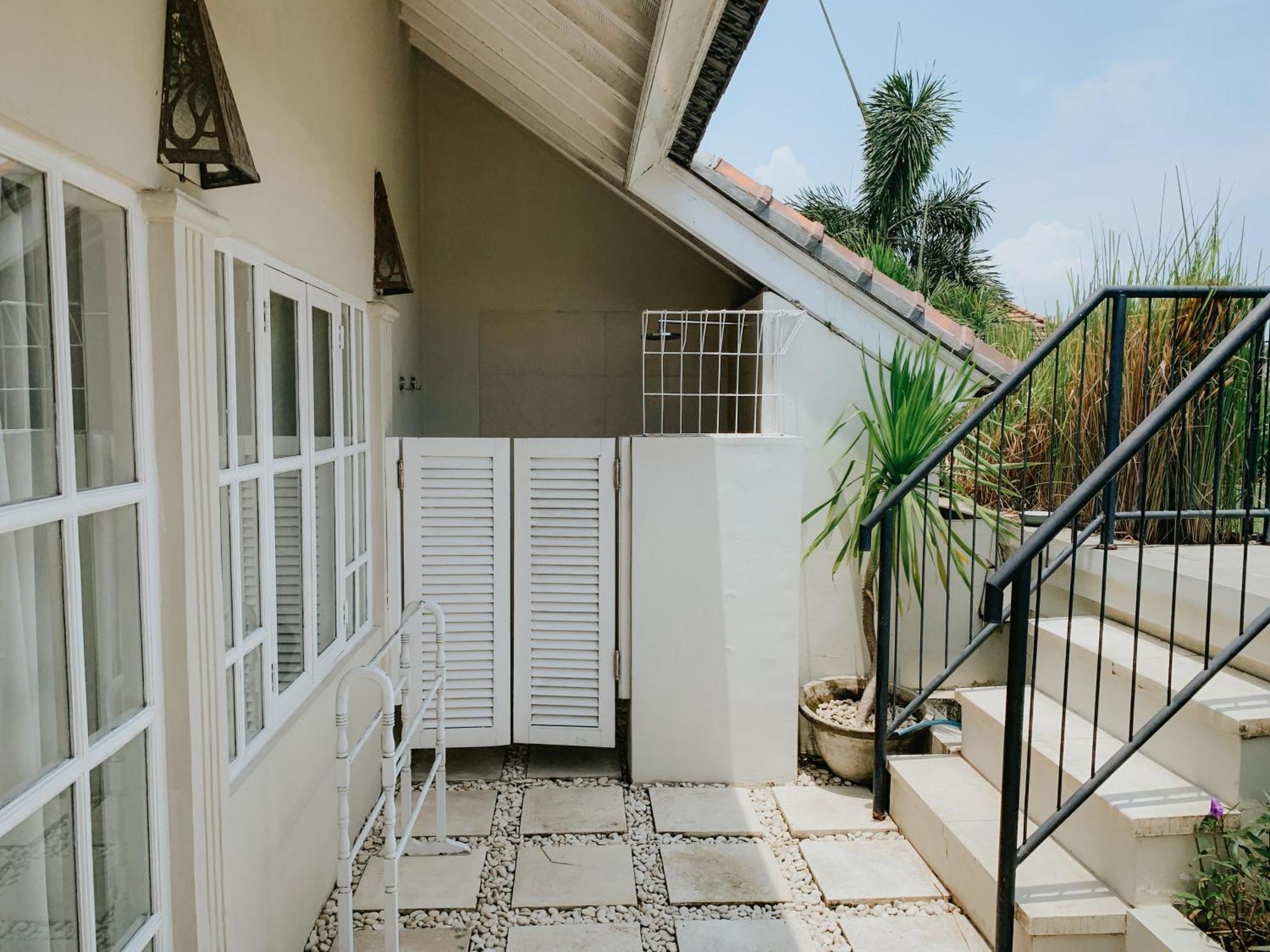 Casa Artista By Kresna Hospitality Hotel Seminyak Exterior foto