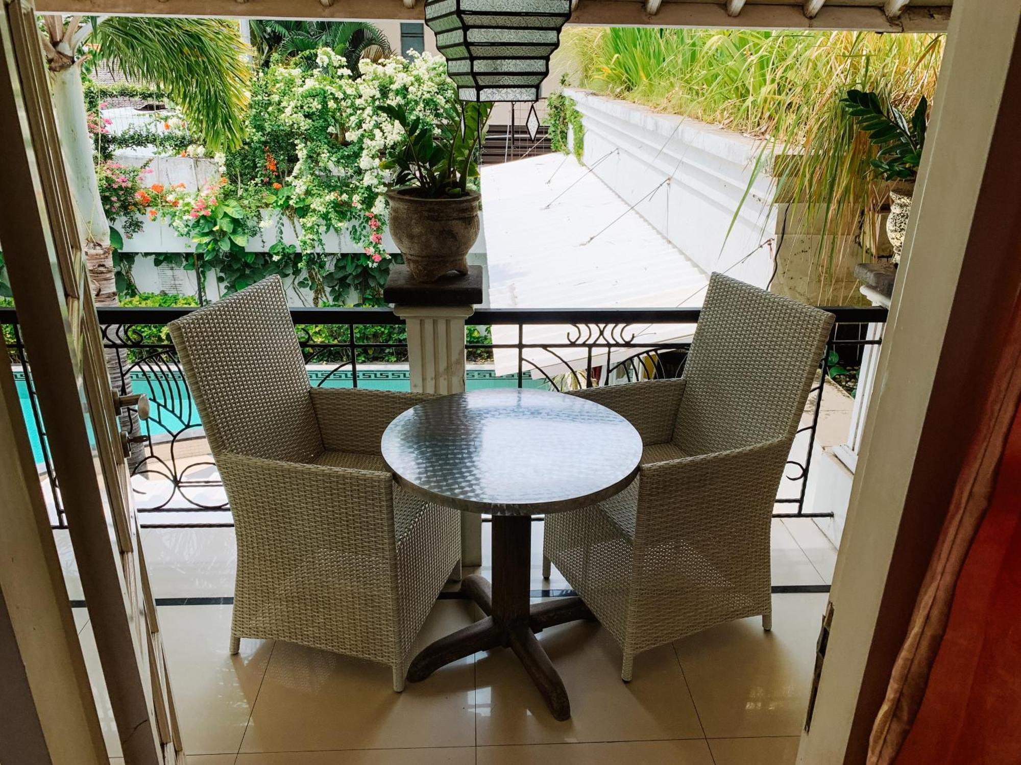 Casa Artista By Kresna Hospitality Hotel Seminyak Exterior foto